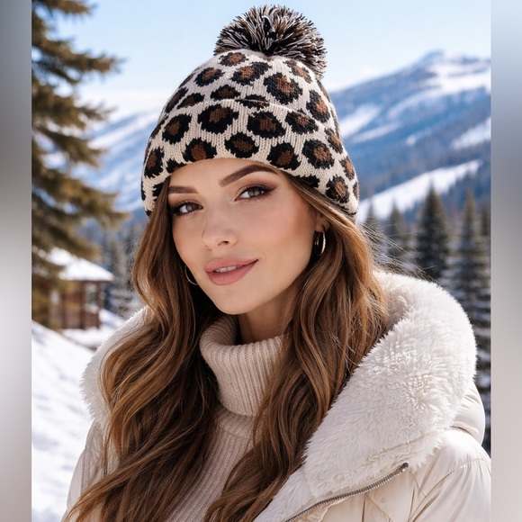 Bundle, Black and Brown Leopard Print Beanie and mittens - Picture 2 of 4